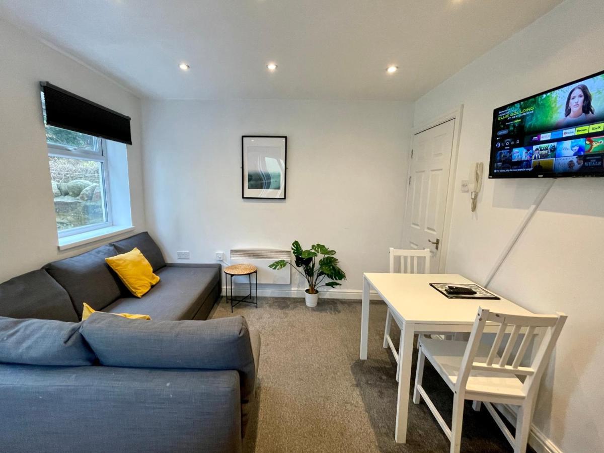 6 Person Apartment In City Centre 卡迪夫 外观 照片